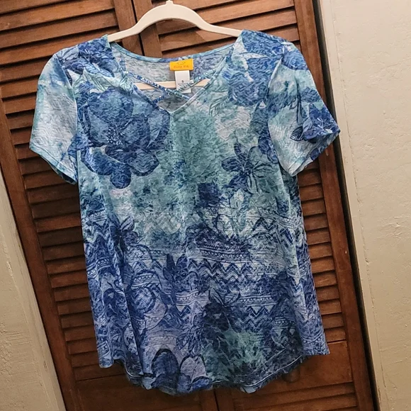 Ruby Rd. Top - Picture 1 of 6